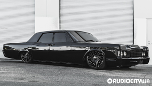 Lincoln-Continental-22-Lexani-Wraith-XL-Gloss%2BBlack-4005.jpg