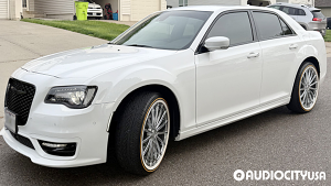 Chrysler-300%2BAWD-20-Lexani-Pegasus-Chrome-4063.jpg
