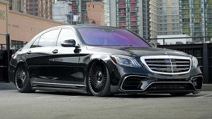 Mercedes-Benz-S-Class-22-Dolce%2BLuxury-Trento-Gloss%2BBlack-6621.jpg
