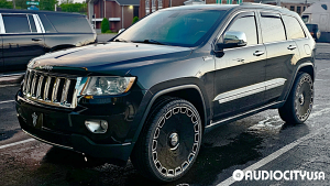 Jeep-Grand%2BCherokee-24-Giovanna-Dicotto-Gloss%2BBlack%2Bwith%2BMachined%2BFace-7636.jpg