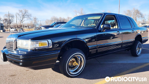 Lincoln-Town%2BCar-14-LA%2BWire-Reverse%2B72-Spoke%2BCross%2BLace-Black%2BSpoke%2Bwith%2BAmerican%2BGold%2BPlating%2BNipple%2Band%2BChrome%2BLip-5562.jpg
