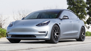 Tesla-Model%2B3-20-Niche-NC286%2BRiviera-Gloss%2BBlack%2Bwith%2BMachined%2BFace-5594.jpg