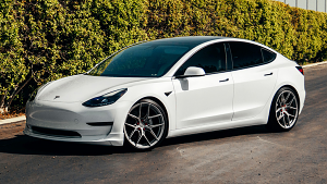 Tesla-Model%2B3-20-Avant%2BGarde-M580R-Gloss%2BGunmetal-4970.jpg