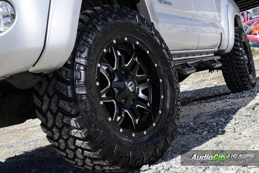 18″ Fuel Wheels Lethal D567