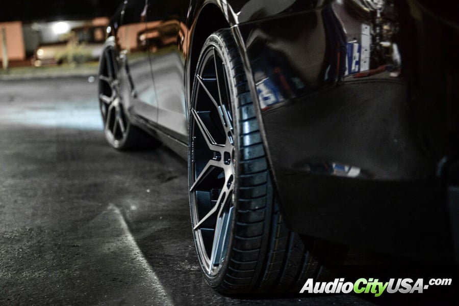 4_22_giovanna_haleb_wheels_2012_bmw_740i_staggered_concave_audiocityusa