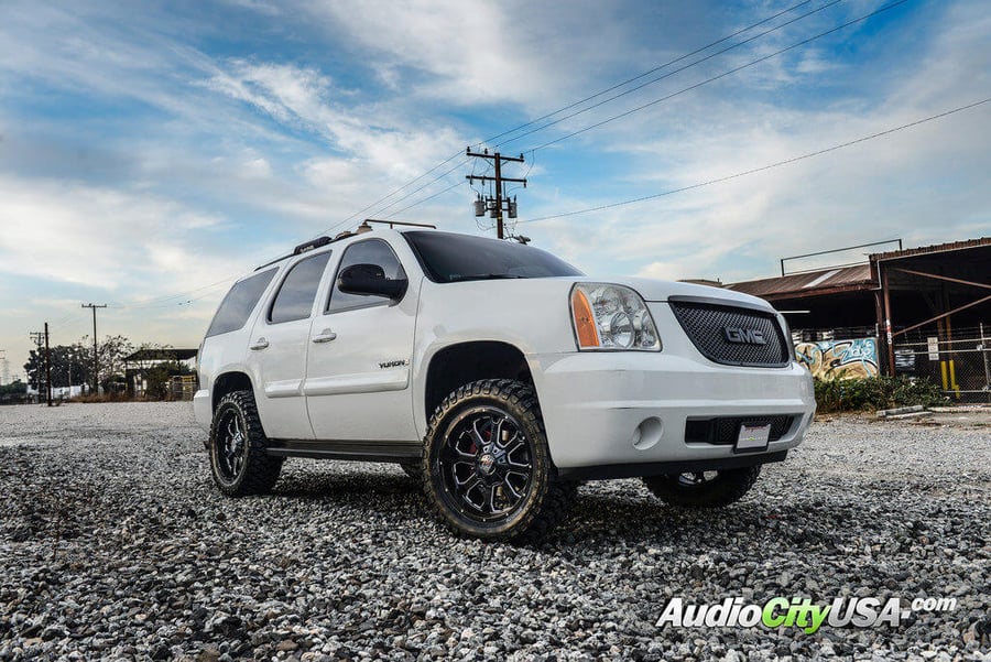 1_gmc_yukon_20_xd_wheels_825_buck_gloss_black_ams_leveling_kit_audiocityusa