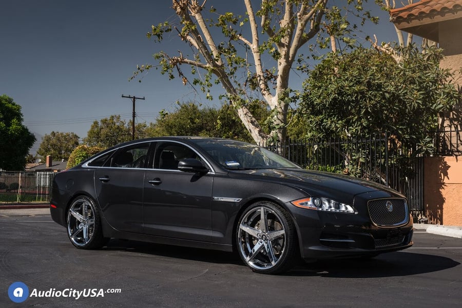 22” Lexani Wheels R-Four