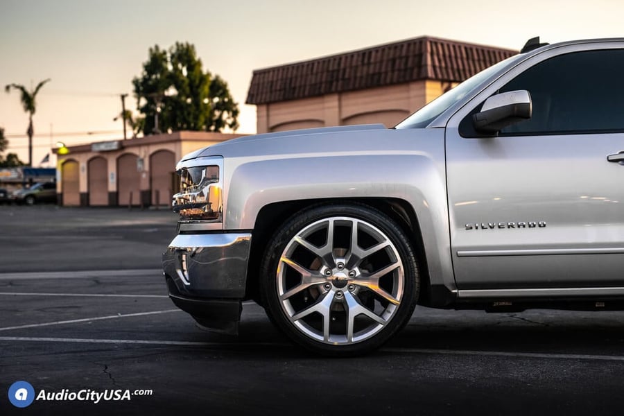  24" 2014 GMC Sierra Wheels Silver Machine OEM Replica Rims for 2017 Chevrolet Silverado 1500 | Audio City USA
