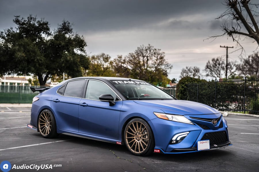 20" Staggered Niche Wheels M158 Form Bronze Rims