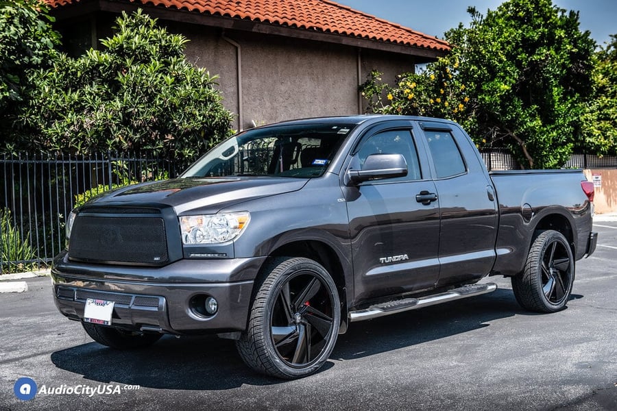 24" DUB Fade S247 Gloss Black Rims | Lionhart Tires