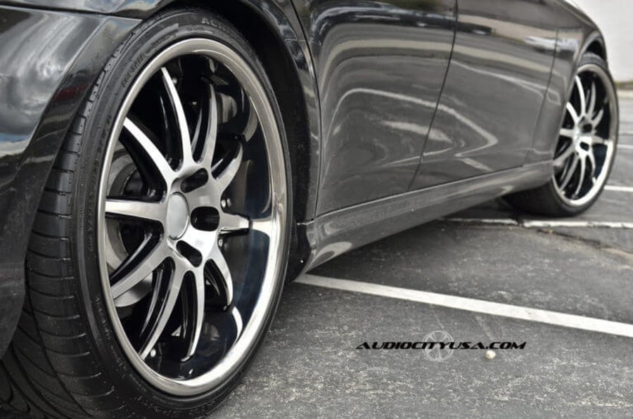 20″ Niche Spa M879 wheels on Mercedes Benz CLS | Audio City USA