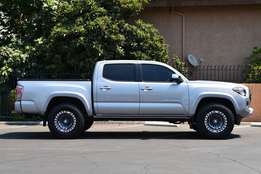 17" Fuel Wheels D633 Zephyr Matte Black OffRoad Rims Falken Tires