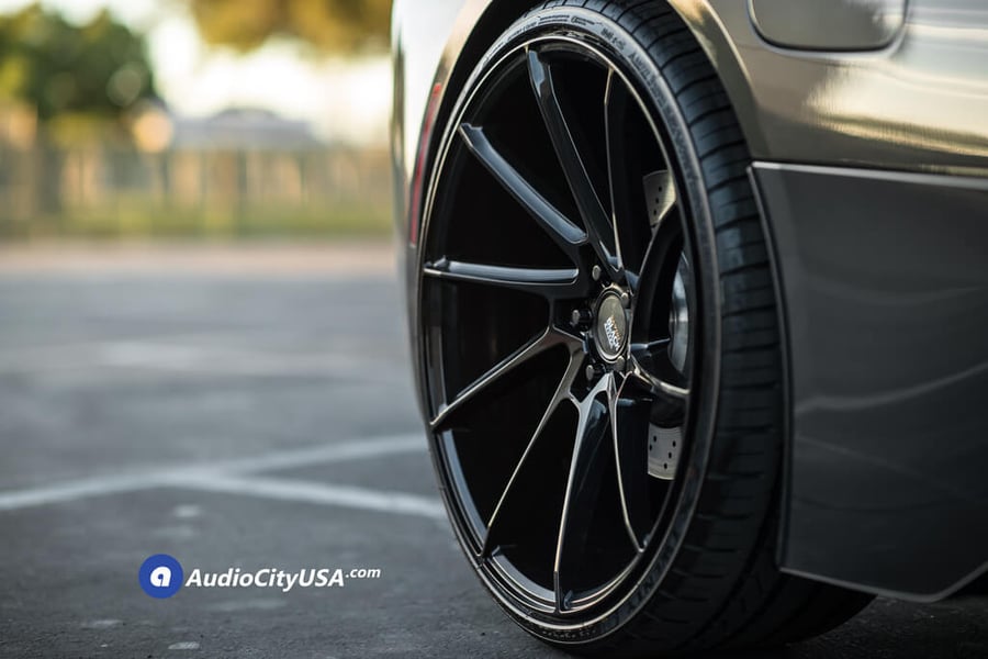 22″ Savini Wheels BM15 Gloss Black Super Concave Rims for 2016 BMW i8
