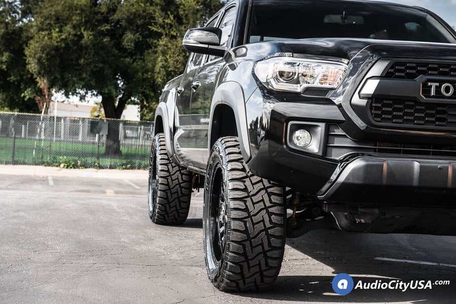 20″ Fuel Wheels D596 Sledge Matte Black with Gloss Black Lip Off-Road ...