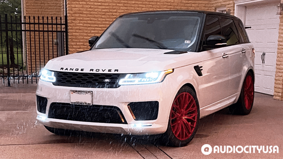2019 Land Rover Range Rover on 22