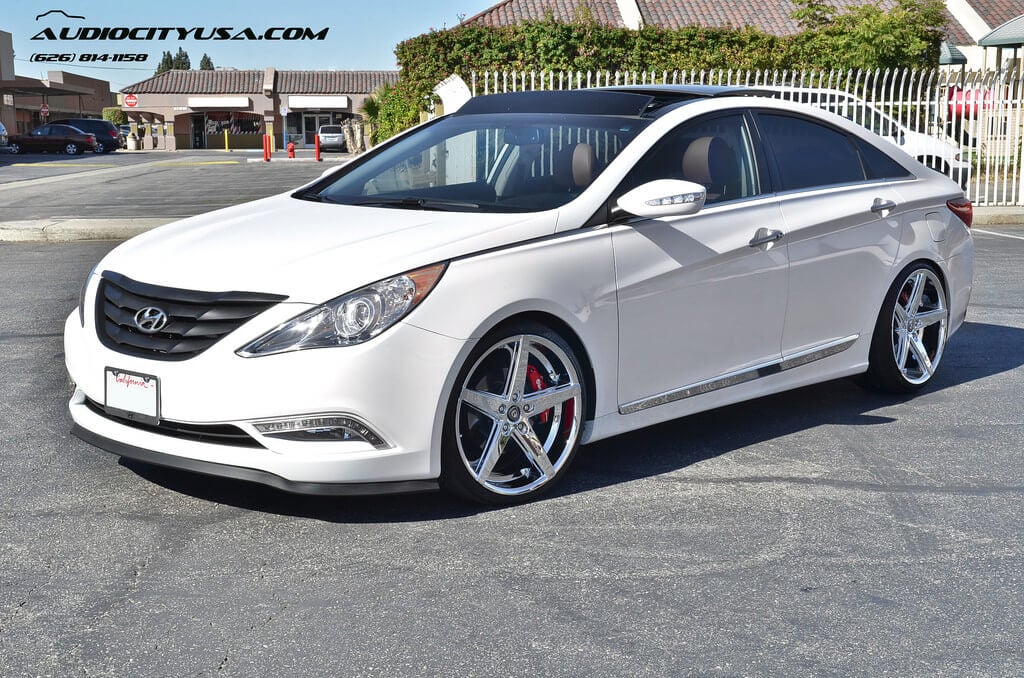 20″ Lexani R Four Chrome For 2013 Hyundai Sonata Limited 