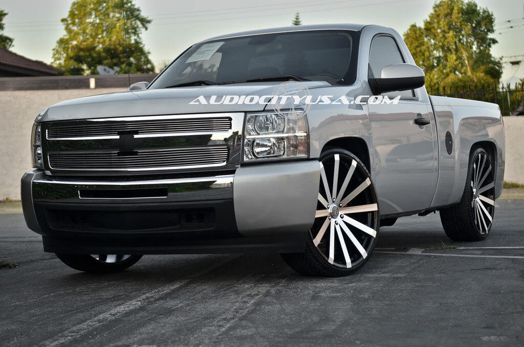 2013 Chevy Silverado Single Cab with 26″ Velocity Wheels Rims