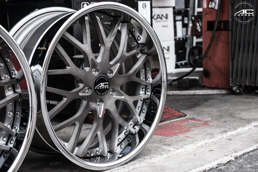 Storm forged слот. Диски Forged. Forged Kingdom Wheels. Forged fw531. Колеса Forged логотип.