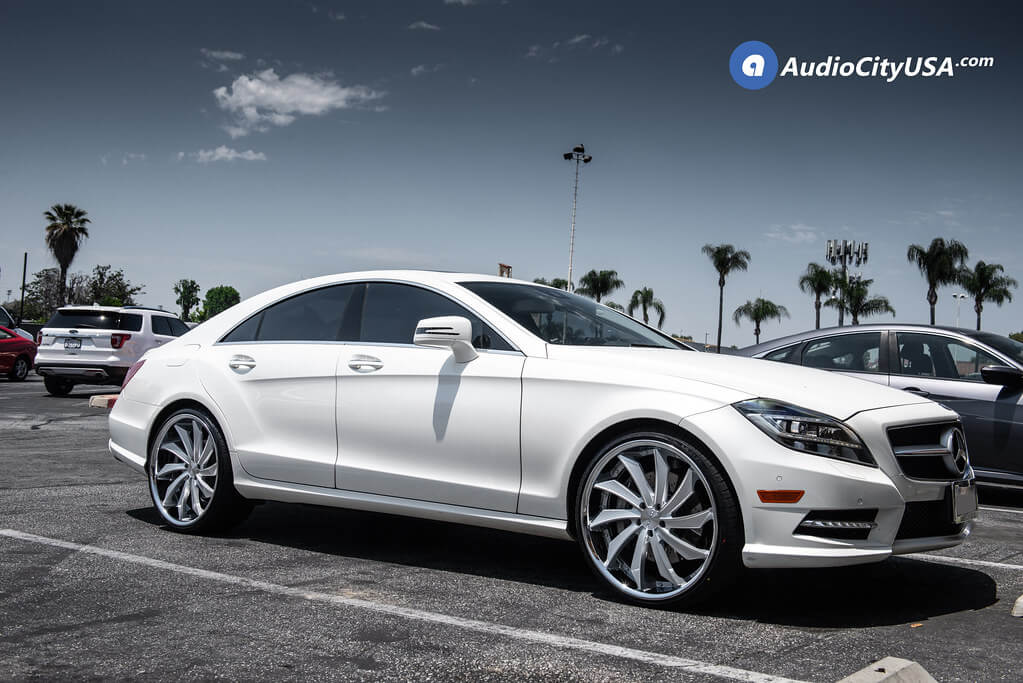 22" AZAD Wheels AZ911 Silver Face with Chrome Lip *True Directional Rims | 2014 Mercedes Benz CLS 550