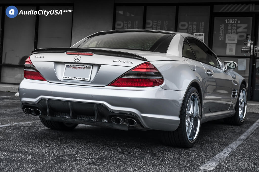 20" Niche Wheels M225 Silver with Chrome Lip