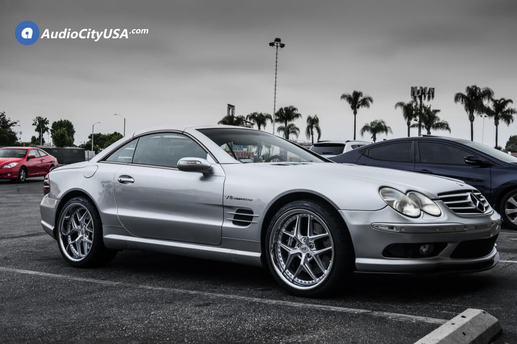 20" Niche Wheels M225 Silver with Chrome Lip