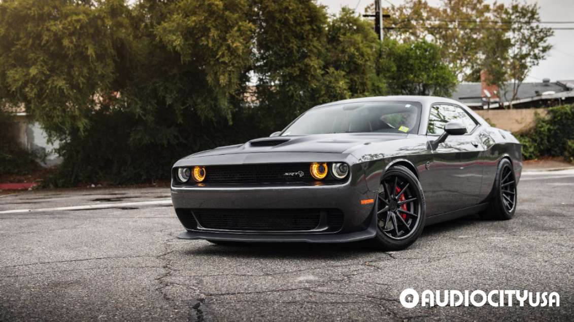 2018 Dodge Challenger SRT on 20