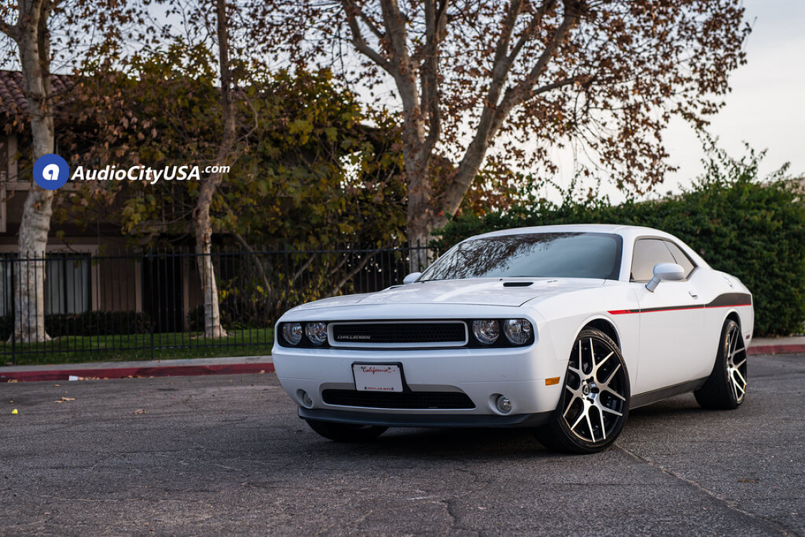 2010 Dodge Challenger Sxt Capri C0136 22 Inch Wheels Gallery