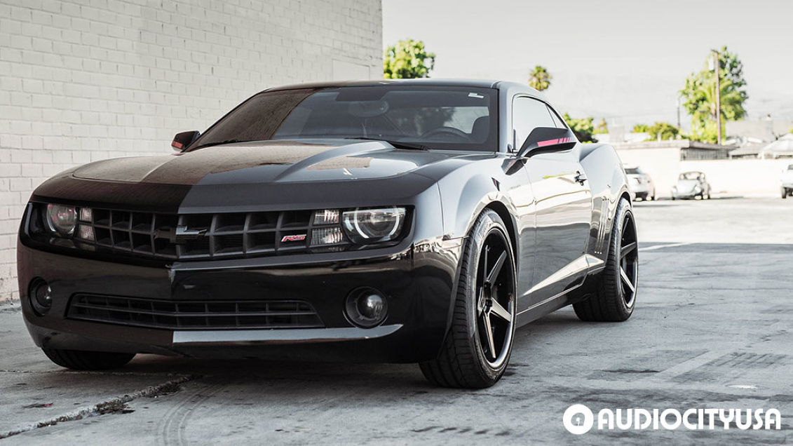 2011 Chevrolet Camaro on 20