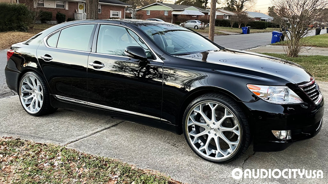 2011 Lexus LS Series on 22