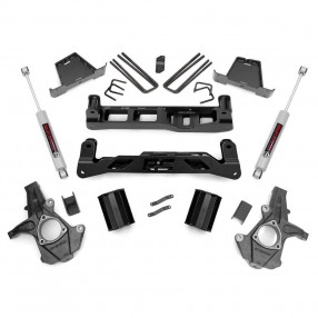 7.5" Rough Country Chevy Suspension Lift Kit (07-13 Silverado 1500 GMT900 2WD)