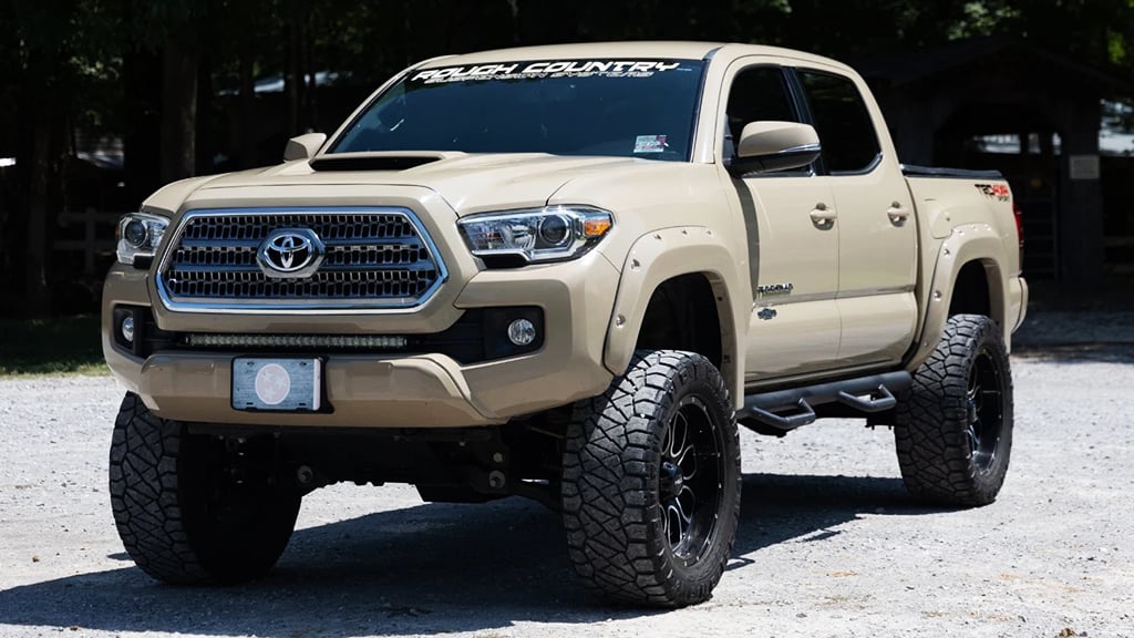 Rough Country Toyota Pocket Fender Flares (16-22 Tacoma) #RFT101