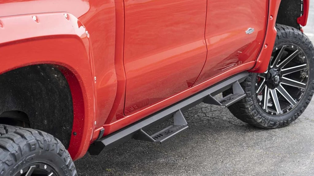 Rough Country Chevy Cab-Length AL2 Drop Steps (20-21 Silverado 3500 HD ...