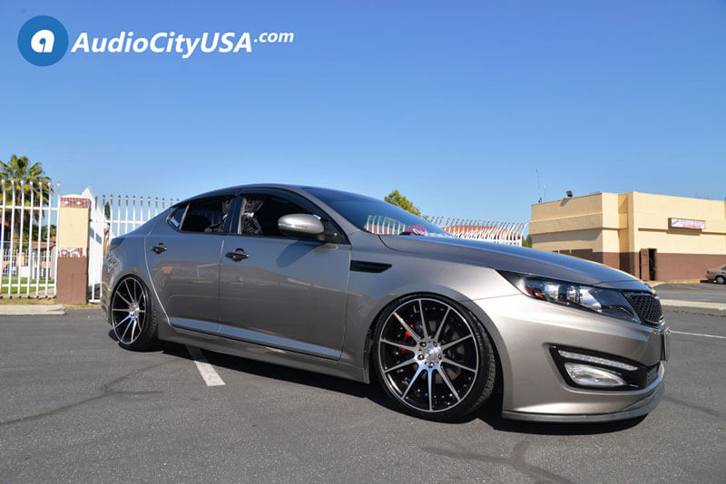 22 Quot Staggered Paragon Wheels Rosso Legacy Gloss Black